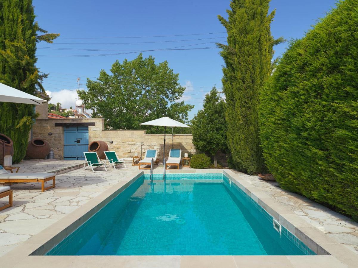 Villa Avgoustis Pachna Екстериор снимка