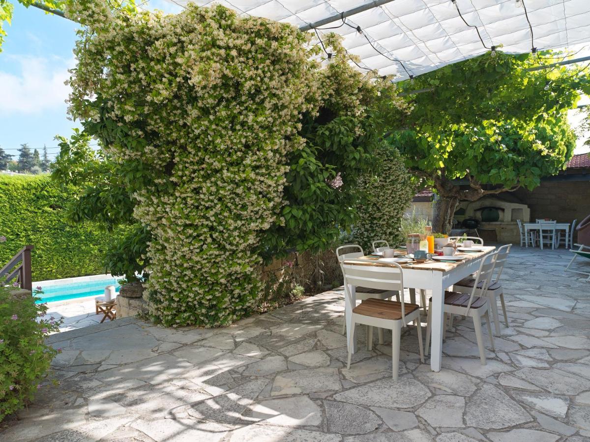 Villa Avgoustis Pachna Екстериор снимка