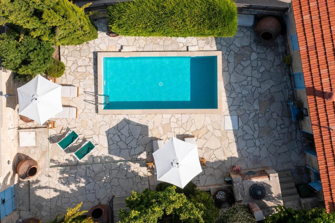 Villa Avgoustis Pachna Екстериор снимка