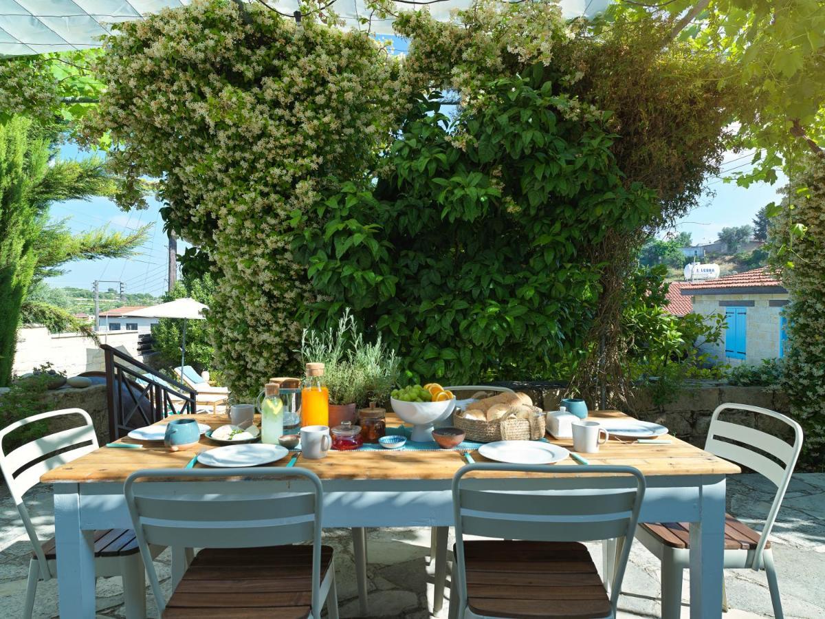 Villa Avgoustis Pachna Екстериор снимка